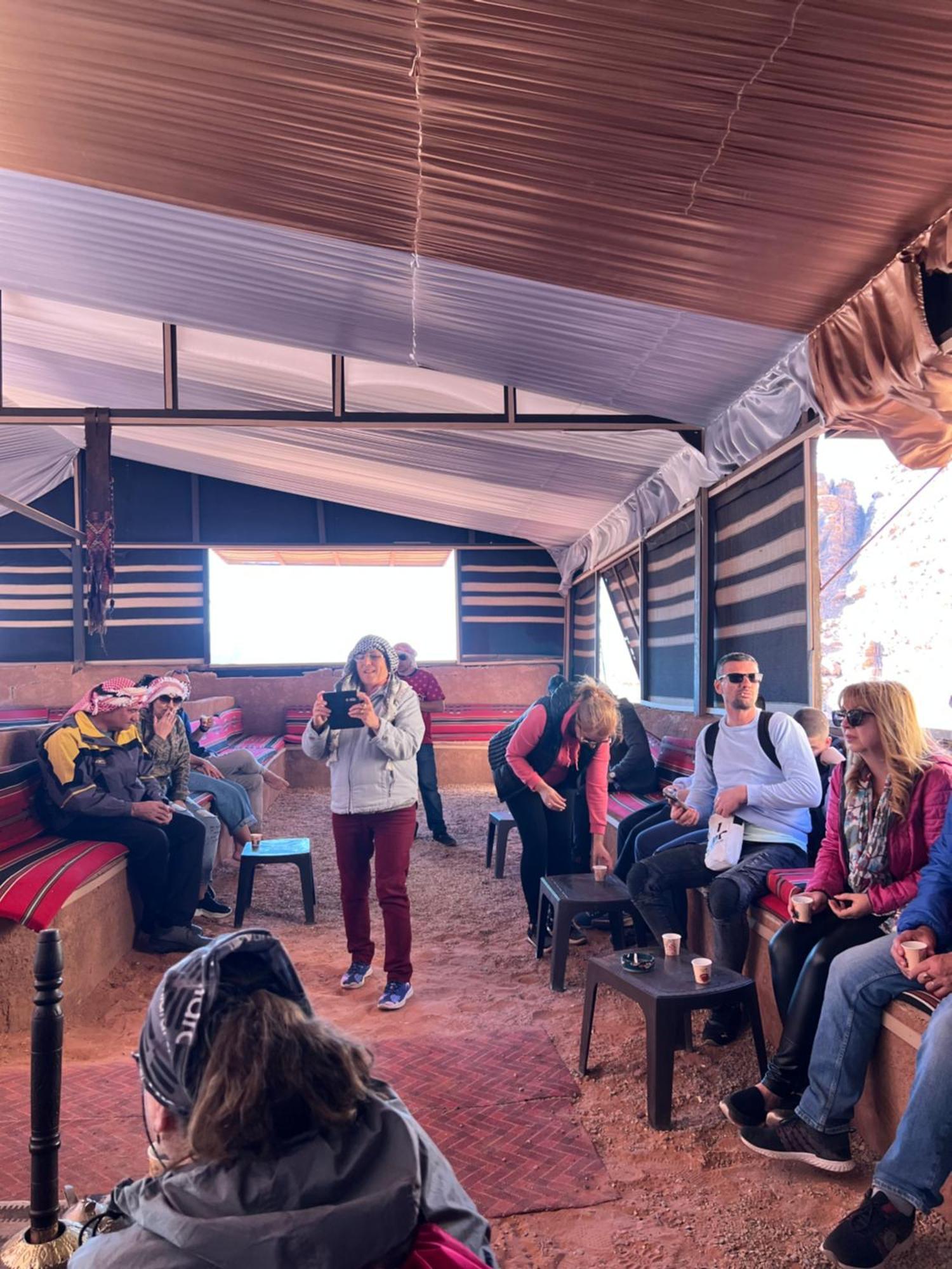 Magic Rum Hussen Wadi Rum Exterior foto
